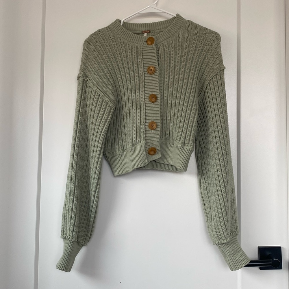 Free People cropped cardigan size S